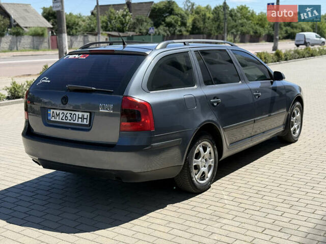 Серый Шкода Октавия, объемом двигателя 1.8 л и пробегом 290 тыс. км за 4600 $, фото 1 на Automoto.ua
