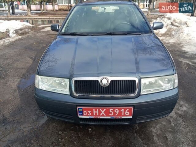Серый Шкода Октавия, объемом двигателя 1.6 л и пробегом 158 тыс. км за 5499 $, фото 1 на Automoto.ua