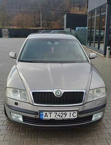 Серый Шкода Октавия, объемом двигателя 2 л и пробегом 288 тыс. км за 6450 $, фото 1 на Automoto.ua