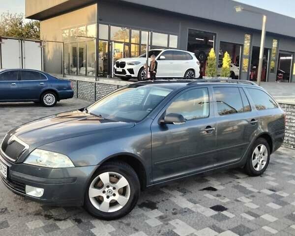 Шкода Октавия 2007 в Харькове на Automoto.ua Серый Шкода Октавия, объемом двигателя 1.6 л и пробегом 273 тыс. км за 6700 $, фото 1 на Automoto.ua