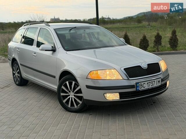 Серый Шкода Октавия, объемом двигателя 1.9 л и пробегом 250 тыс. км за 5600 $, фото 1 на Automoto.ua