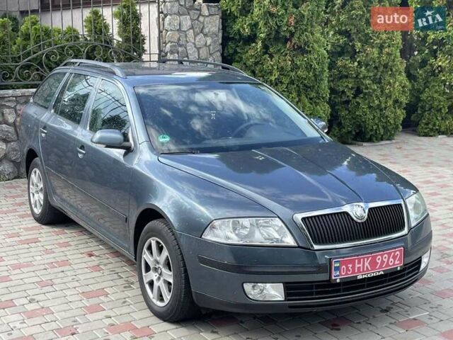 Серый Шкода Октавия, объемом двигателя 1.6 л и пробегом 213 тыс. км за 6200 $, фото 1 на Automoto.ua