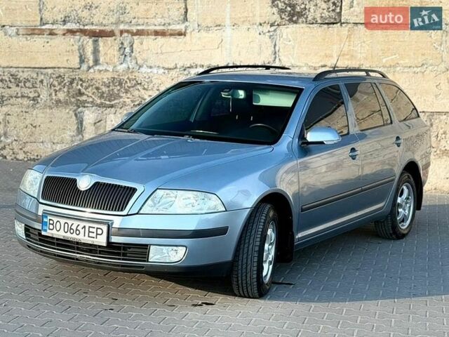 Серый Шкода Октавия, объемом двигателя 1.97 л и пробегом 245 тыс. км за 6600 $, фото 1 на Automoto.ua