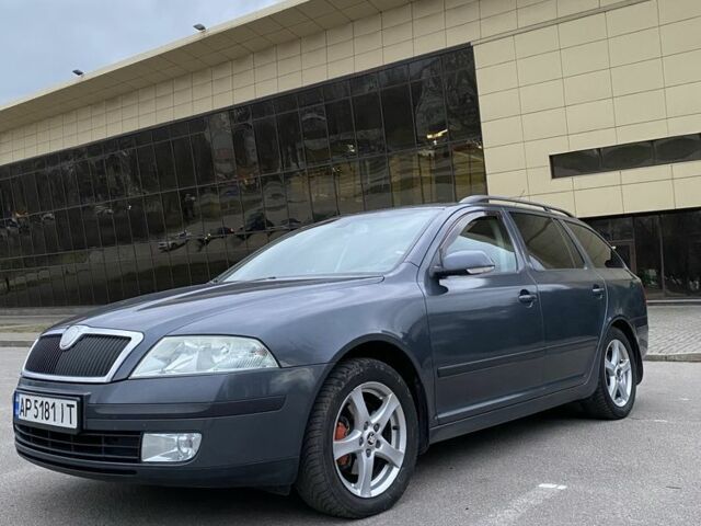 Серый Шкода Октавия, объемом двигателя 2 л и пробегом 299 тыс. км за 6066 $, фото 1 на Automoto.ua