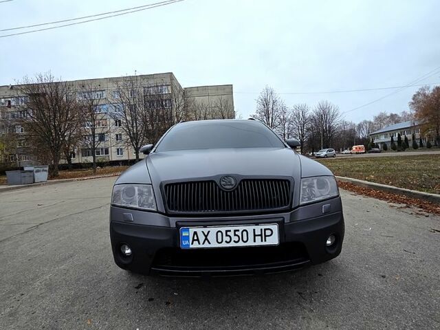 Серый Шкода Октавия, объемом двигателя 2 л и пробегом 318 тыс. км за 9200 $, фото 1 на Automoto.ua