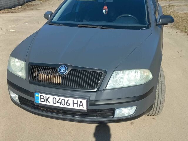 Серый Шкода Октавия, объемом двигателя 1.9 л и пробегом 305 тыс. км за 3450 $, фото 1 на Automoto.ua