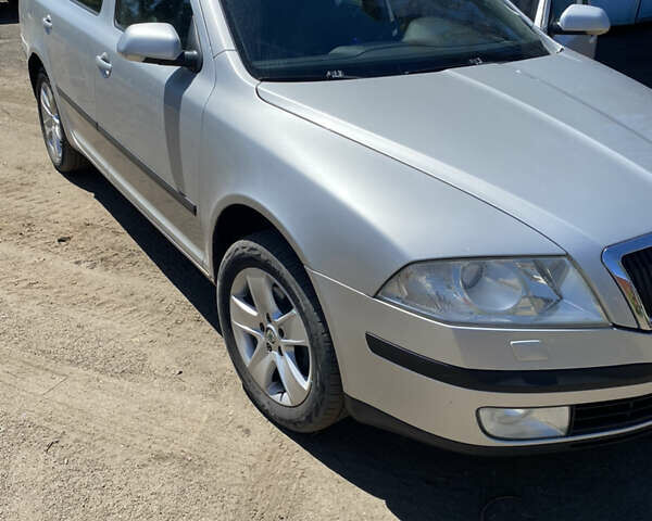 Серый Шкода Октавия, объемом двигателя 1.97 л и пробегом 234 тыс. км за 7000 $, фото 1 на Automoto.ua