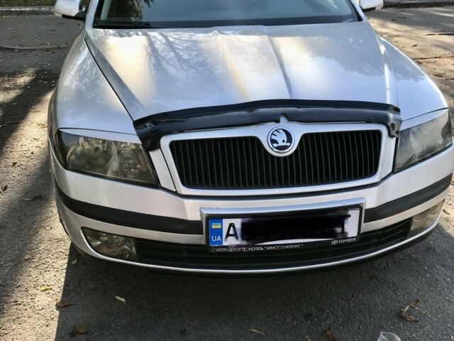 Сірий Шкода Октавія, об'ємом двигуна 1.6 л та пробігом 278 тис. км за 5600 $, фото 1 на Automoto.ua