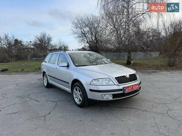 Серый Шкода Октавия, объемом двигателя 1.6 л и пробегом 183 тыс. км за 6300 $, фото 1 на Automoto.ua