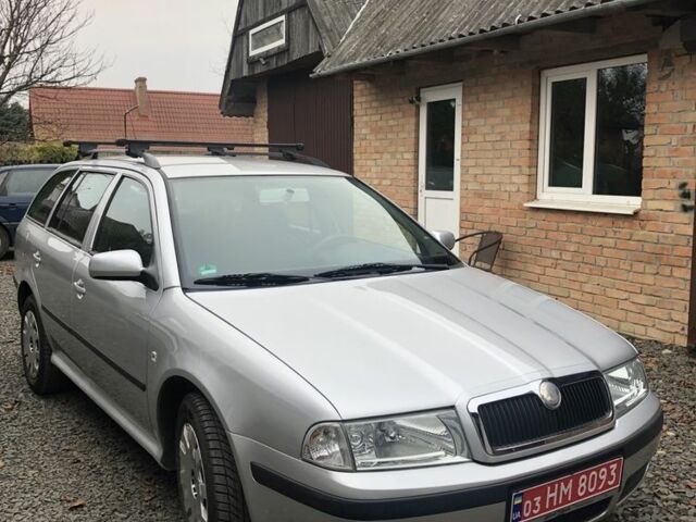 Серый Шкода Октавия, объемом двигателя 1.6 л и пробегом 250 тыс. км за 5500 $, фото 1 на Automoto.ua