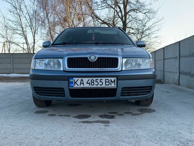 Серый Шкода Октавия, объемом двигателя 1.6 л и пробегом 235 тыс. км за 5000 $, фото 1 на Automoto.ua