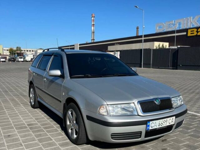Серый Шкода Октавия, объемом двигателя 1.6 л и пробегом 250 тыс. км за 5800 $, фото 1 на Automoto.ua