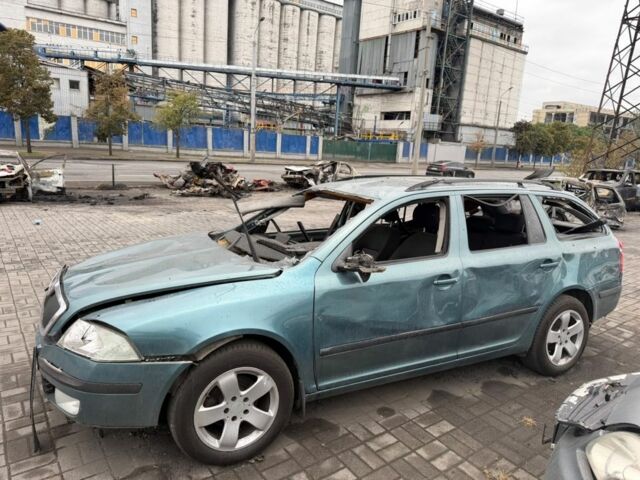 Серый Шкода Октавия, объемом двигателя 2.4 л и пробегом 200 тыс. км за 1651 $, фото 1 на Automoto.ua