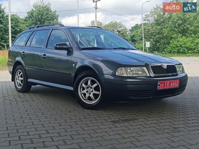 Серый Шкода Октавия, объемом двигателя 1.6 л и пробегом 233 тыс. км за 5950 $, фото 1 на Automoto.ua