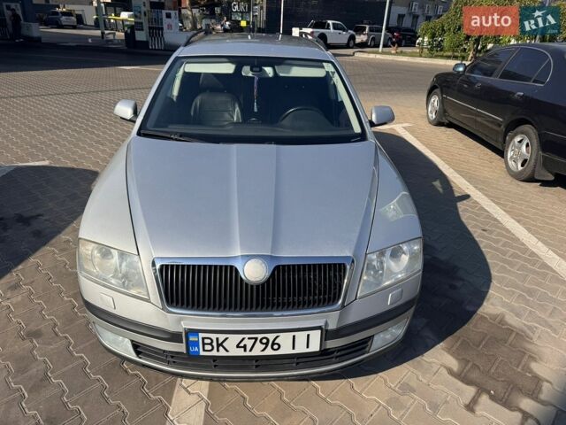 Серый Шкода Октавия, объемом двигателя 1.98 л и пробегом 375 тыс. км за 6500 $, фото 1 на Automoto.ua