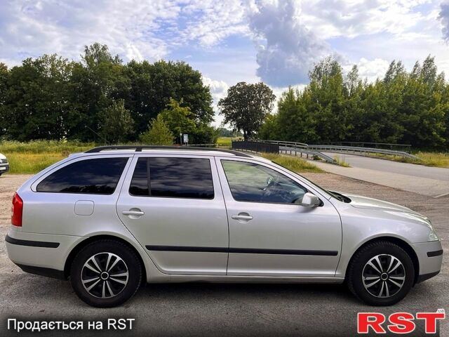 Серый Шкода Октавия, объемом двигателя 1.6 л и пробегом 270 тыс. км за 6100 $, фото 1 на Automoto.ua