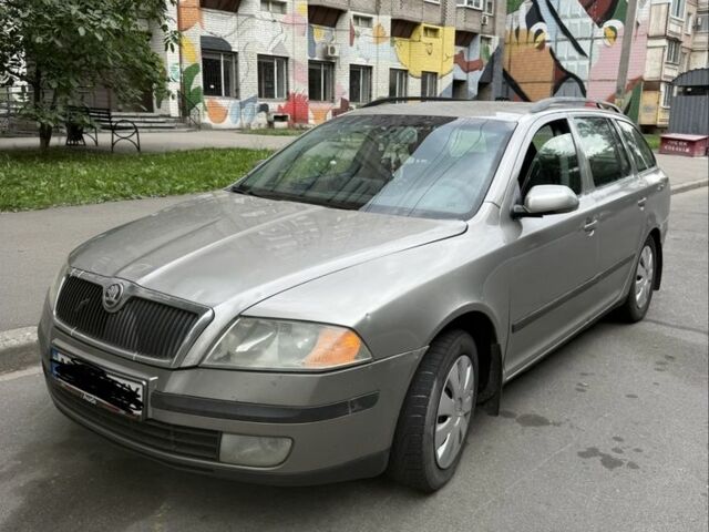 Сірий Шкода Октавія, об'ємом двигуна 1.9 л та пробігом 500 тис. км за 2400 $, фото 1 на Automoto.ua