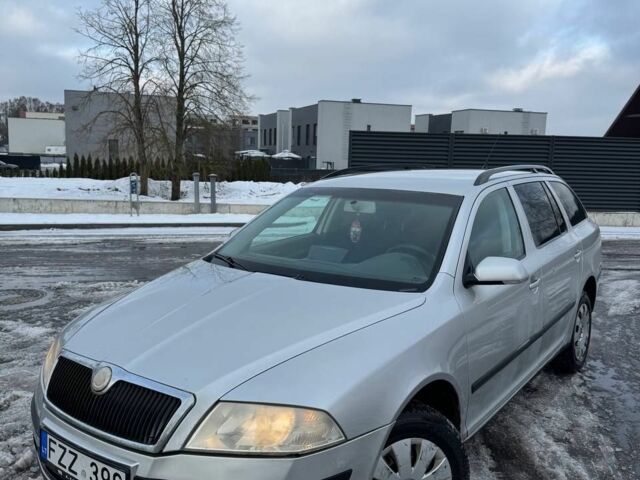 Серый Шкода Октавия, объемом двигателя 1.9 л и пробегом 320 тыс. км за 2300 $, фото 1 на Automoto.ua