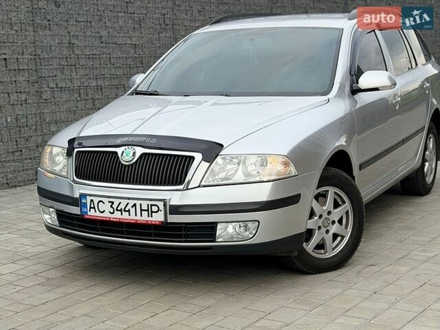 Серый Шкода Октавия, объемом двигателя 1.97 л и пробегом 297 тыс. км за 5499 $, фото 1 на Automoto.ua