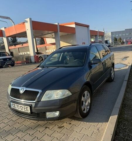 Серый Шкода Октавия, объемом двигателя 2 л и пробегом 313 тыс. км за 5750 $, фото 1 на Automoto.ua