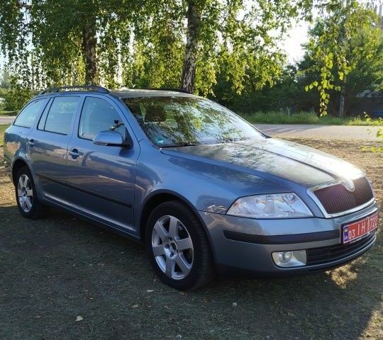 Серый Шкода Октавия, объемом двигателя 1.6 л и пробегом 290 тыс. км за 6302 $, фото 1 на Automoto.ua