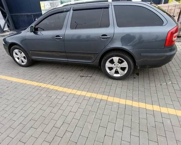 Серый Шкода Октавия, объемом двигателя 1.8 л и пробегом 263 тыс. км за 6700 $, фото 1 на Automoto.ua