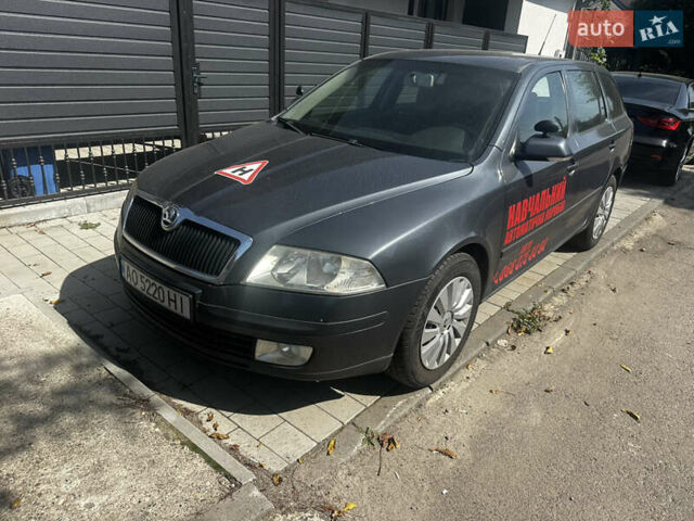 Сірий Шкода Октавія, об'ємом двигуна 1.9 л та пробігом 332 тис. км за 6200 $, фото 1 на Automoto.ua