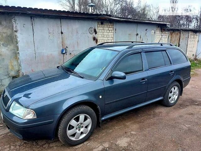 Сірий Шкода Октавія, об'ємом двигуна 1.6 л та пробігом 201 тис. км за 5900 $, фото 1 на Automoto.ua