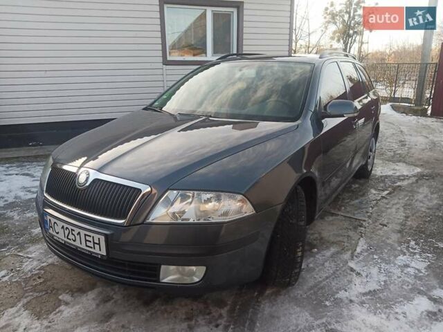 Сірий Шкода Октавія, об'ємом двигуна 1.97 л та пробігом 400 тис. км за 6900 $, фото 1 на Automoto.ua