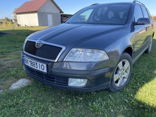 Сірий Шкода Октавія, об'ємом двигуна 1.6 л та пробігом 265 тис. км за 5224 $, фото 1 на Automoto.ua