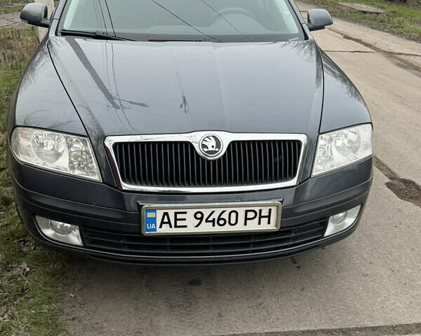 Серый Шкода Октавия, объемом двигателя 1.8 л и пробегом 250 тыс. км за 6000 $, фото 1 на Automoto.ua