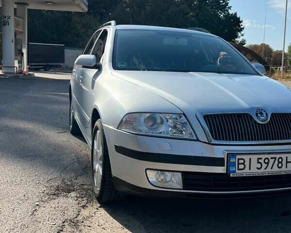 Сірий Шкода Октавія, об'ємом двигуна 1.97 л та пробігом 323 тис. км за 6750 $, фото 1 на Automoto.ua