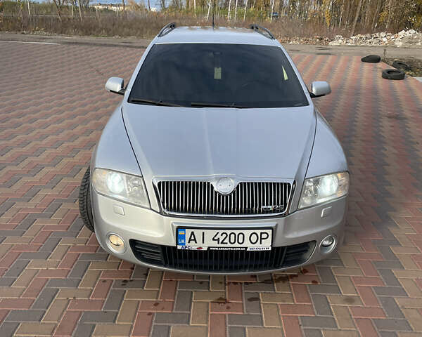 Серый Шкода Октавия, объемом двигателя 1.97 л и пробегом 323 тыс. км за 6400 $, фото 1 на Automoto.ua