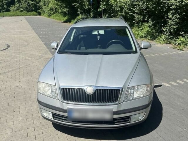 Сірий Шкода Октавія, об'ємом двигуна 1.9 л та пробігом 299 тис. км за 1950 $, фото 1 на Automoto.ua