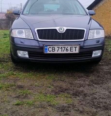 Сірий Шкода Октавія, об'ємом двигуна 1.6 л та пробігом 215 тис. км за 7700 $, фото 1 на Automoto.ua