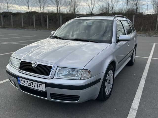 Серый Шкода Октавия, объемом двигателя 1.6 л и пробегом 209 тыс. км за 6150 $, фото 1 на Automoto.ua