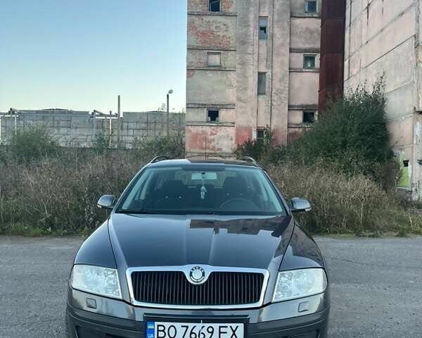 Шкода Октавия 2008 в Тернополе на Automoto.ua Серый Шкода Октавия, объемом двигателя 1.6 л и пробегом 214 тыс. км за 5800 $, фото 1 на Automoto.ua