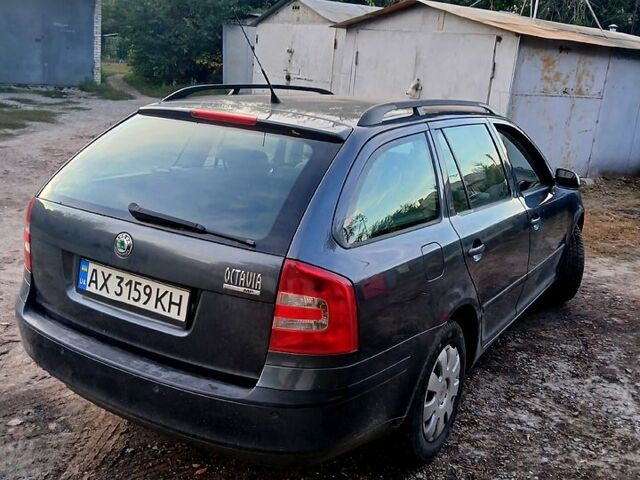 Серый Шкода Октавия, объемом двигателя 1.6 л и пробегом 190 тыс. км за 4600 $, фото 1 на Automoto.ua