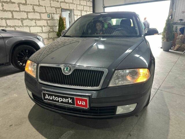 Сірий Шкода Октавія, об'ємом двигуна 2 л та пробігом 250 тис. км за 7500 $, фото 1 на Automoto.ua