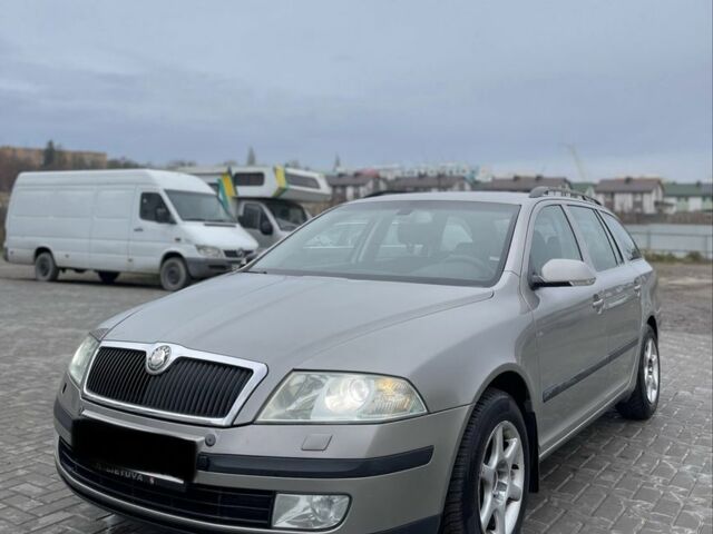 Серый Шкода Октавия, объемом двигателя 2 л и пробегом 340 тыс. км за 3200 $, фото 1 на Automoto.ua
