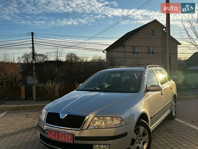 Серый Шкода Октавия, объемом двигателя 1.6 л и пробегом 181 тыс. км за 6000 $, фото 1 на Automoto.ua