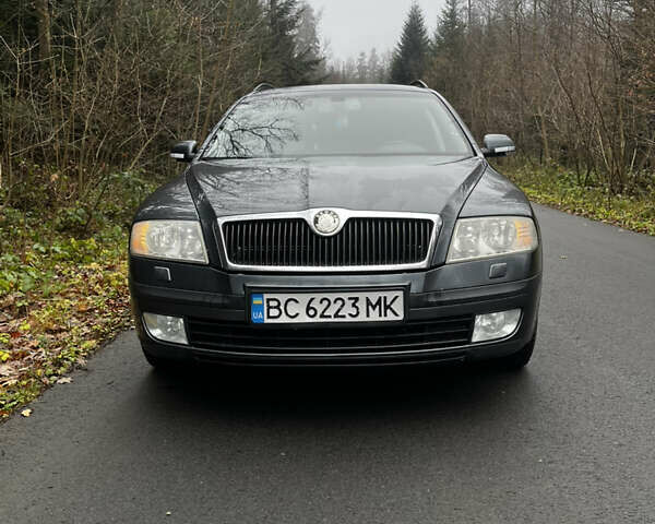 Сірий Шкода Октавія, об'ємом двигуна 1.6 л та пробігом 296 тис. км за 5100 $, фото 1 на Automoto.ua