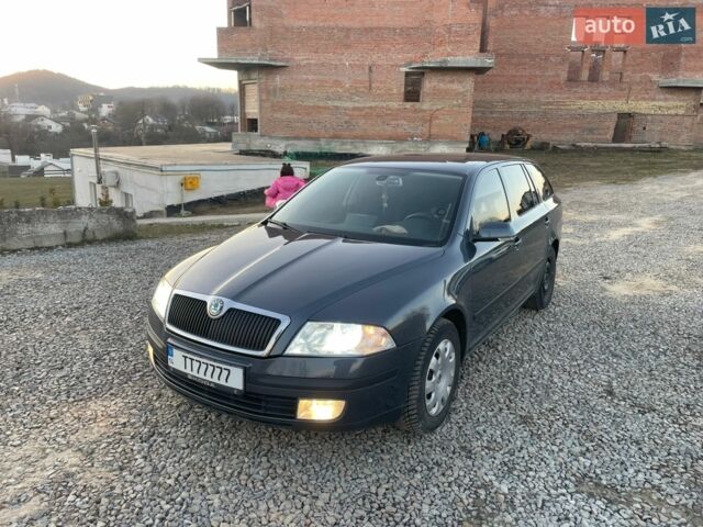 Сірий Шкода Октавія, об'ємом двигуна 1.6 л та пробігом 290 тис. км за 7117 $, фото 1 на Automoto.ua