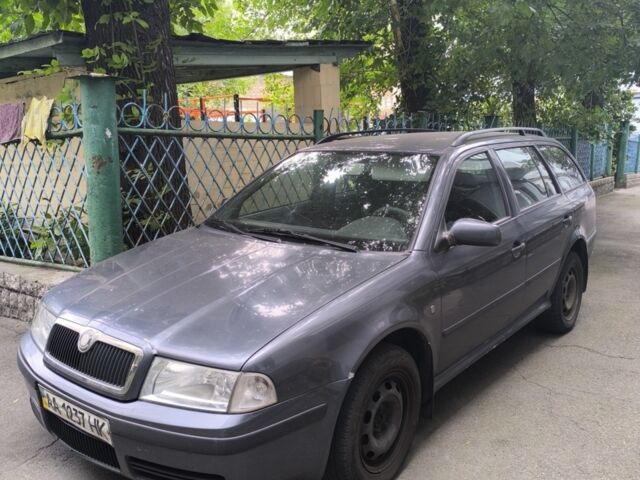 Серый Шкода Октавия, объемом двигателя 1.9 л и пробегом 395 тыс. км за 5500 $, фото 1 на Automoto.ua