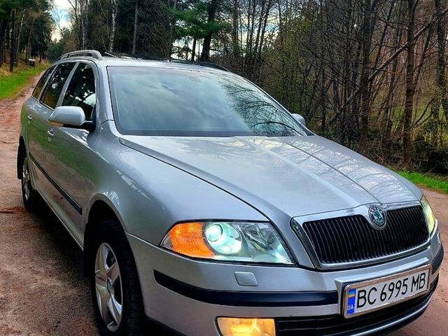 Сірий Шкода Октавія, об'ємом двигуна 1.6 л та пробігом 255 тис. км за 6700 $, фото 1 на Automoto.ua