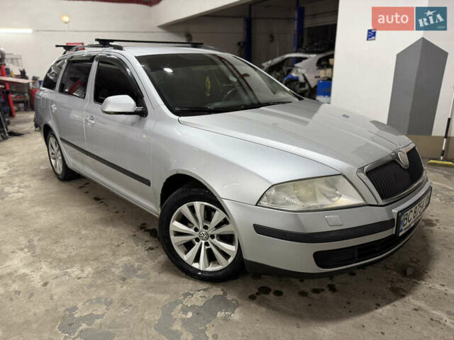 Сірий Шкода Октавія, об'ємом двигуна 1.6 л та пробігом 217 тис. км за 4800 $, фото 1 на Automoto.ua