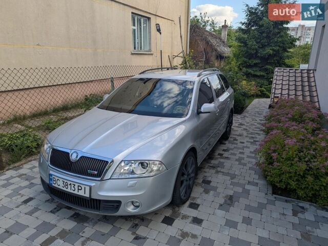 Серый Шкода Октавия, объемом двигателя 2 л и пробегом 303 тыс. км за 6300 $, фото 1 на Automoto.ua