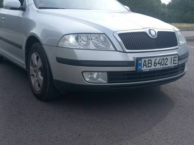 Сірий Шкода Октавія, об'ємом двигуна 1.6 л та пробігом 240 тис. км за 6906 $, фото 1 на Automoto.ua