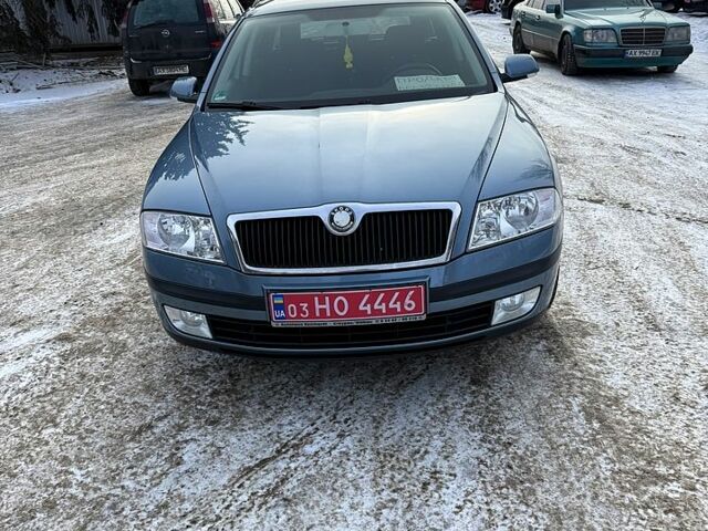 Сірий Шкода Октавія, об'ємом двигуна 1.6 л та пробігом 26700 тис. км за 6600 $, фото 1 на Automoto.ua