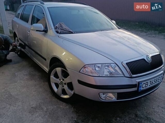 Сірий Шкода Октавія, об'ємом двигуна 1.8 л та пробігом 462 тис. км за 6000 $, фото 1 на Automoto.ua
